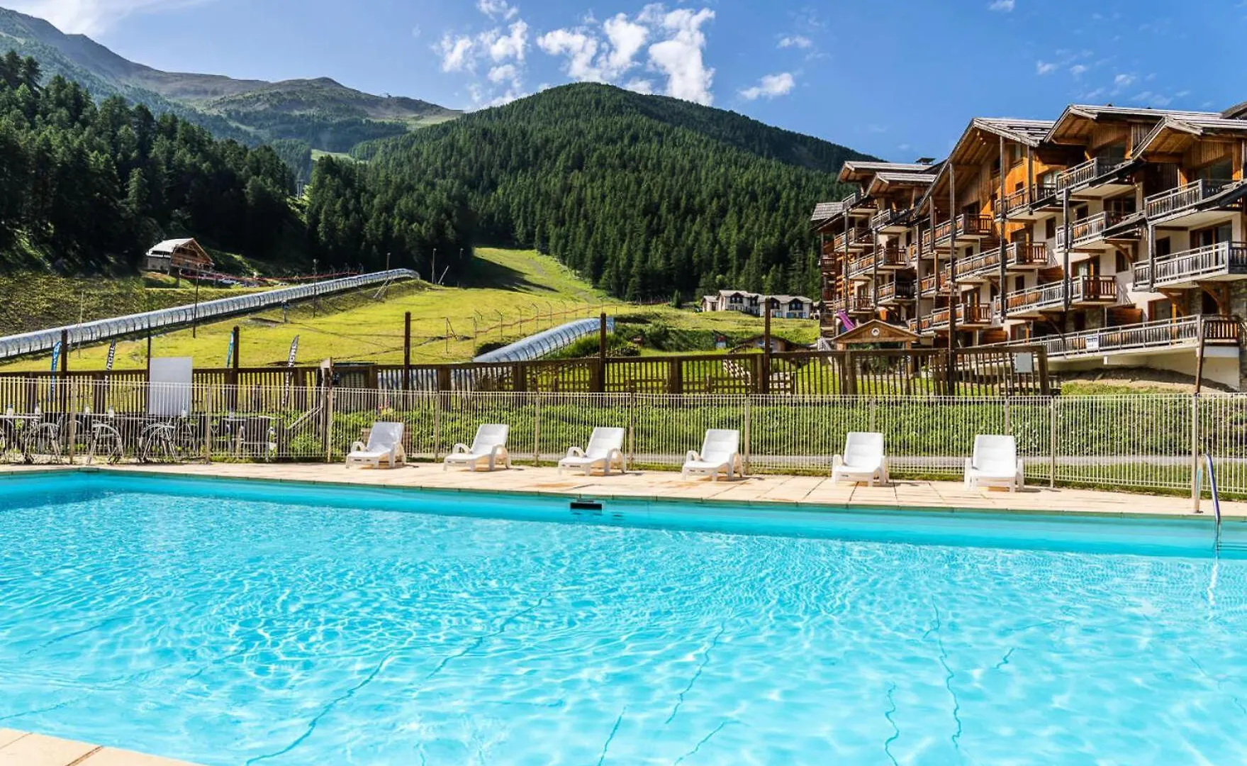 Residence Les Hauts De Preclaux - Logement 6 Personnes Au Coeur Des Orres 1800 Mae-1011 Les Orres 0*,  Fransa